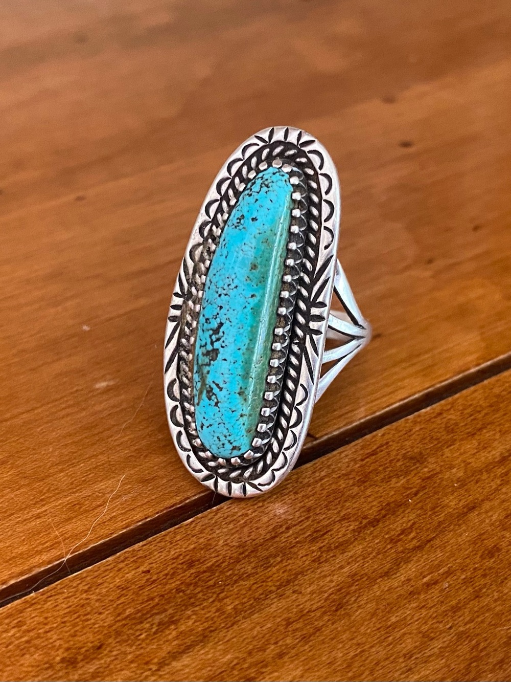 Vintage Native American Sterling Silver Gorgeous Turquoise Ting size 8